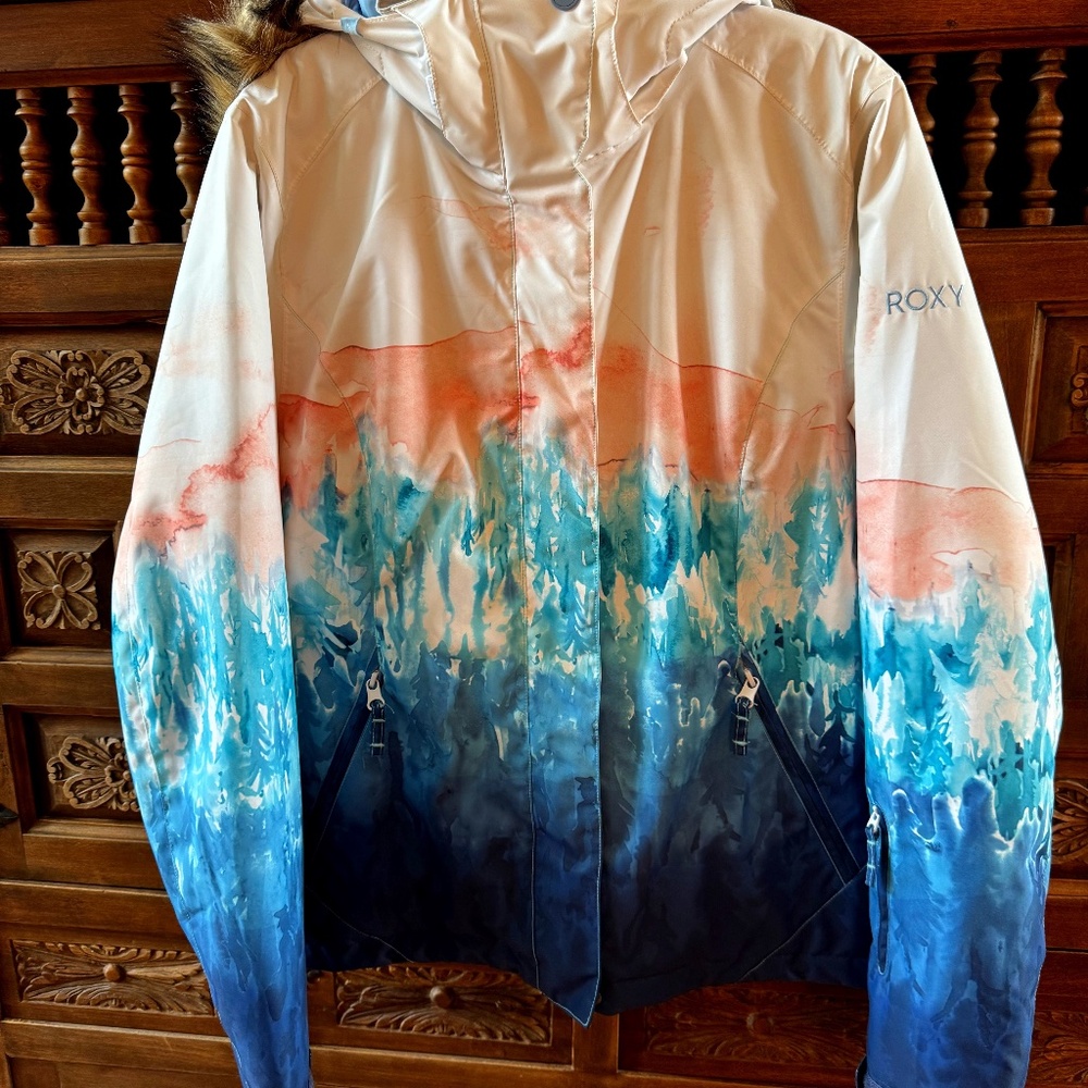 Roxy Jet Snow Ski Jacket for Women Size L (fits like a Medium)